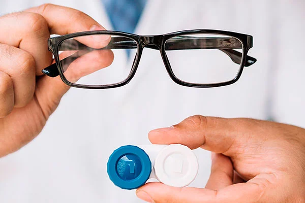 Lentes oftálmicos fotocromáticos